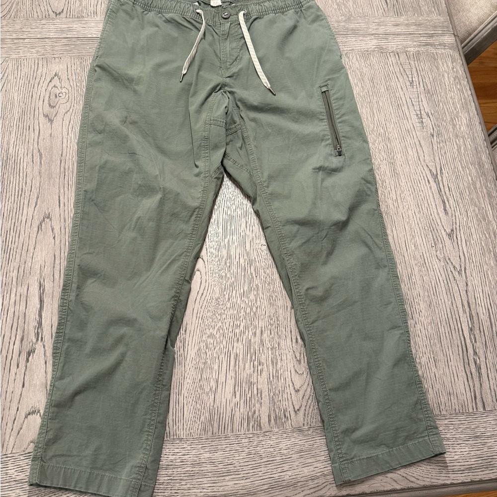 Men's Green Casual Pants